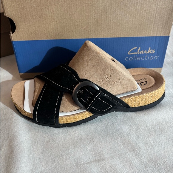 Clarks Collection Black Suede Slide Sandals • Comfort Footbed • Women’s - Picture 2 of 5